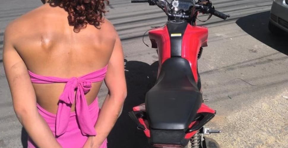Mulher simula pedido de socorro e furta veículo de motociclista por app