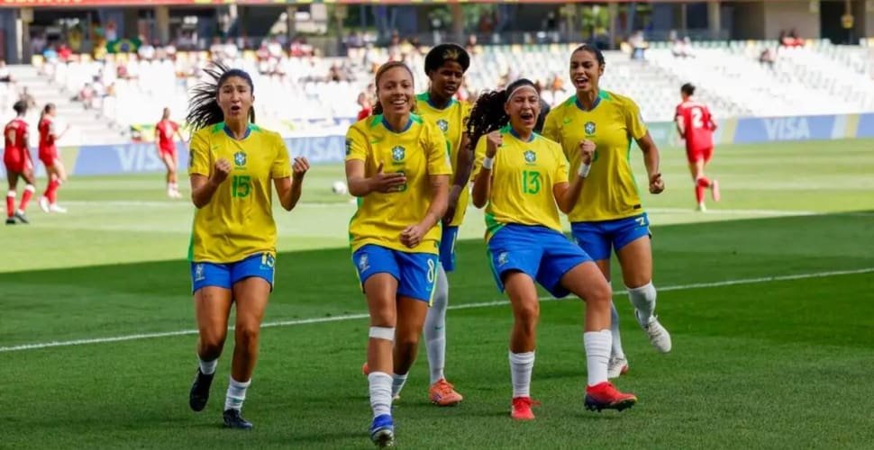 Seleção feminina derrota Canadá e avança às oitavas do Mundial Sub-20