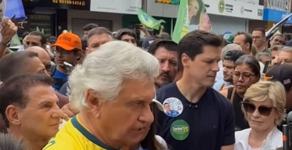 Caiado diz que não cogita desistir da candidatura para apoiar Flávio Bolsonaro