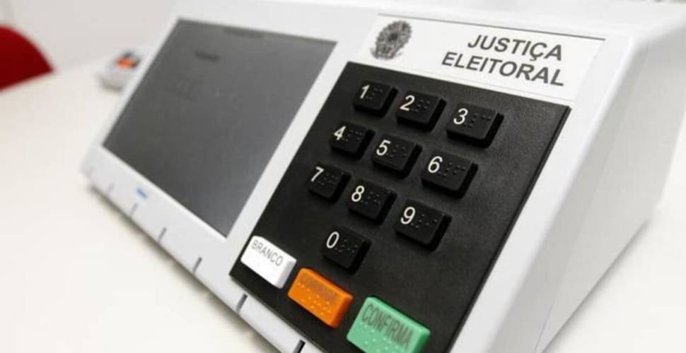 STF valida prorrogação e horário de votação vai até 19h deste domingo (25)