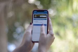 Saneago alerta para golpes pelo WhatsApp e boletos falsos